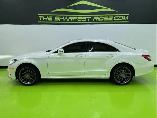 White 2015 Mercedes-Benz CLS-Class