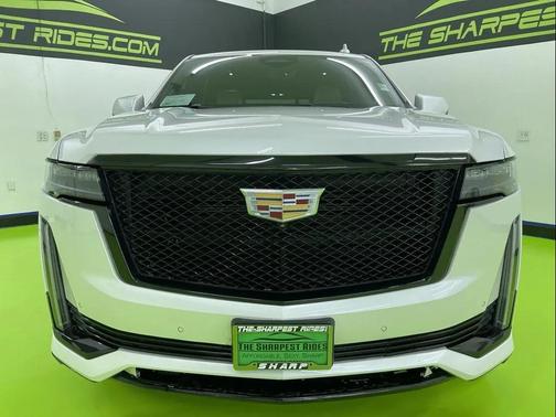 2022 Cadillac Escalade Sport