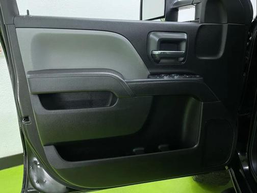 2018 Chevrolet Silverado 1500 Custom