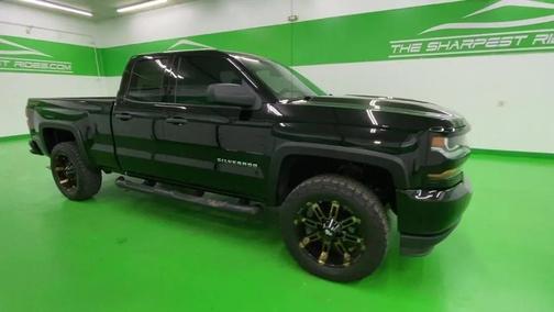 2018 Chevrolet Silverado 1500 Custom