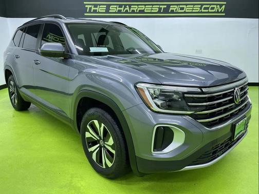 2024 Volkswagen Atlas 2.0T SE
