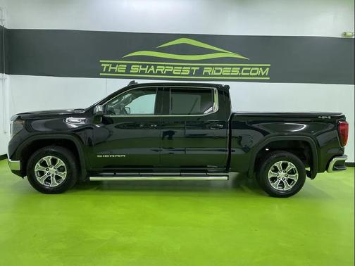 2022 GMC Sierra 1500 SLE