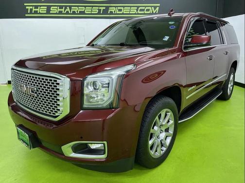 2017 GMC Yukon XL Denali