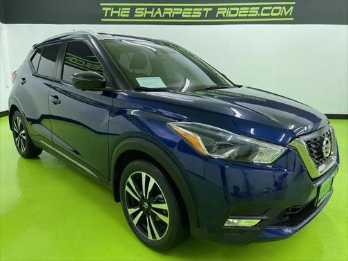 2019 Nissan Kicks SR