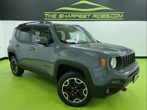 2016 Jeep Renegade Trailhawk