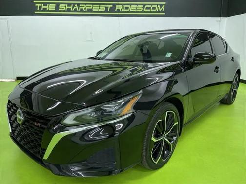 2023 Nissan Altima SR Intelligent AWD