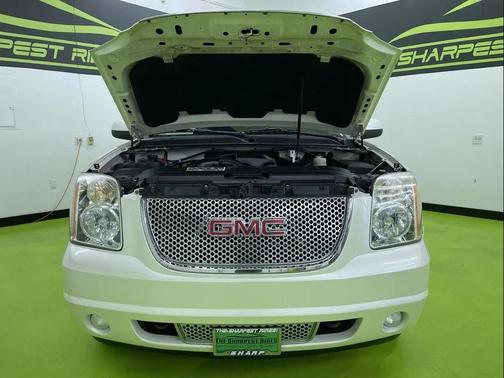 2010 GMC Yukon Denali
