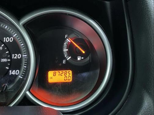 2012 Nissan Versa 1.8 S