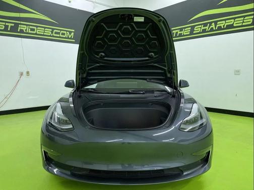 2023 Tesla Model 3 Standard Range