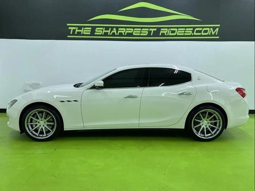 White 2018 Maserati Ghibli Base