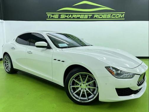 White 2018 Maserati Ghibli Base