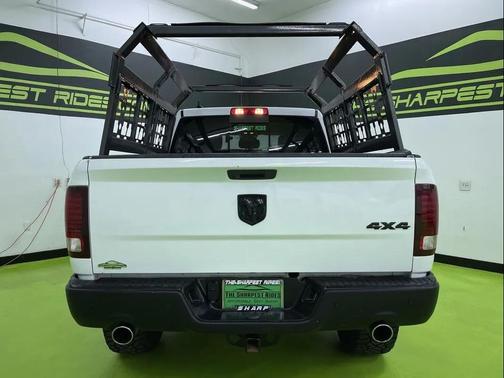 2020 RAM 1500 Classic Warlock Crew Cab 4x4 5'7' Box