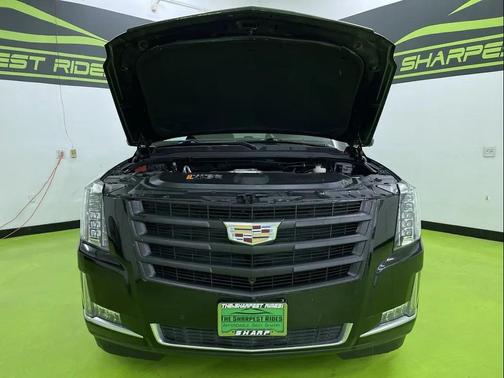 2020 Cadillac Escalade Luxury