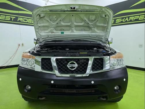 2010 Nissan Armada Platinum