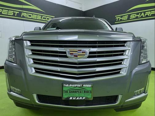 2018 Cadillac Escalade ESV Platinum