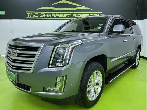 2018 Cadillac Escalade ESV Platinum