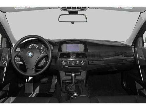 2004 BMW 525 