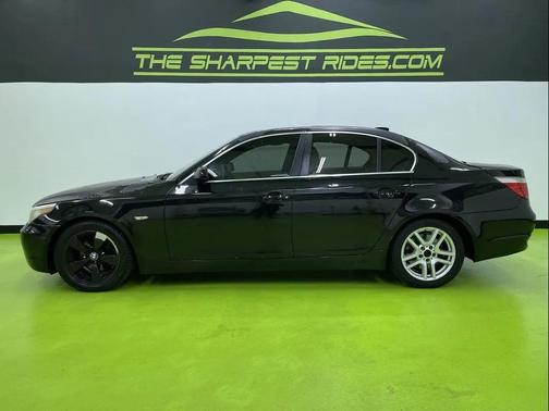 2004 BMW 525 