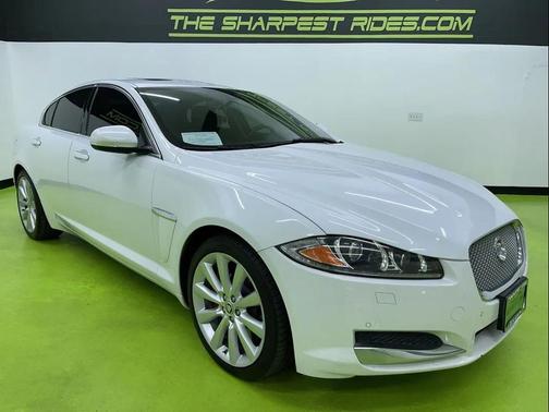 Polaris White 2013 Jaguar XF SC