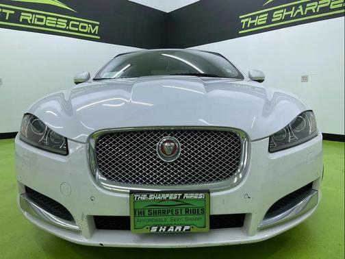 Polaris White 2013 Jaguar XF SC