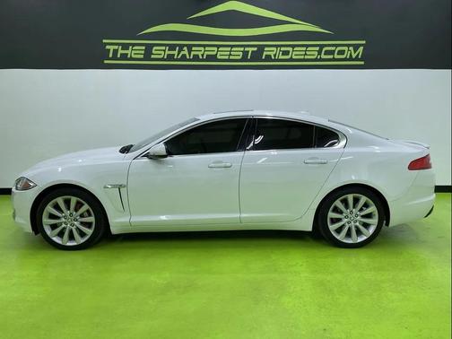 Polaris White 2013 Jaguar XF SC
