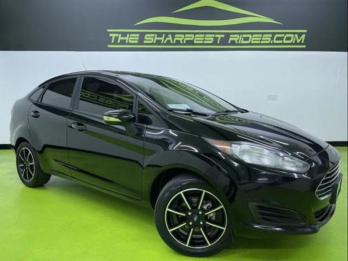 Black 2019 Ford Fiesta SE