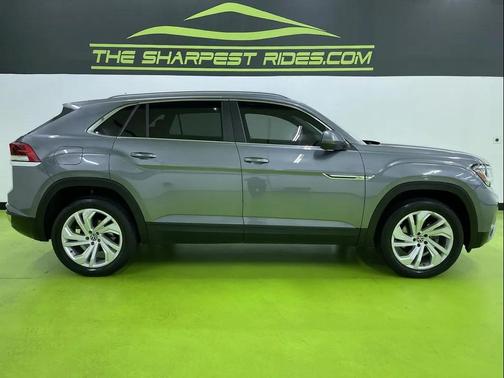 Silver 2020 Volkswagen Atlas Cross Sport 3.6L V6 SEL 4MOTION