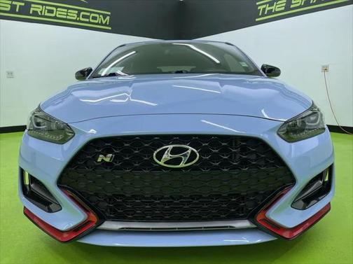 2019 Hyundai Veloster Base