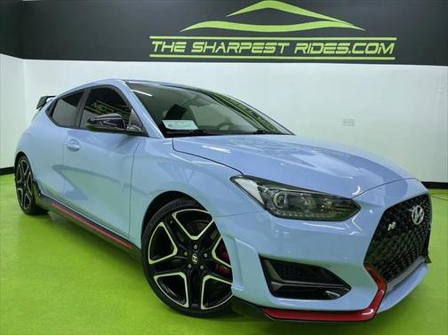 2019 Hyundai Veloster Base