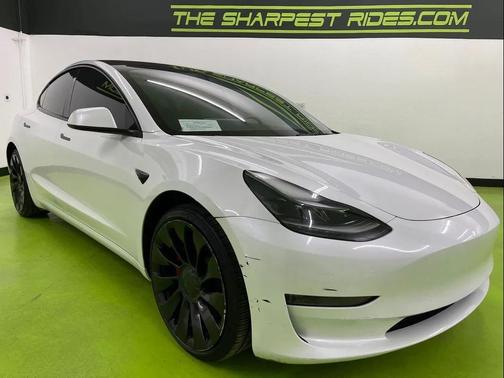 2023 Tesla Model 3 Performance