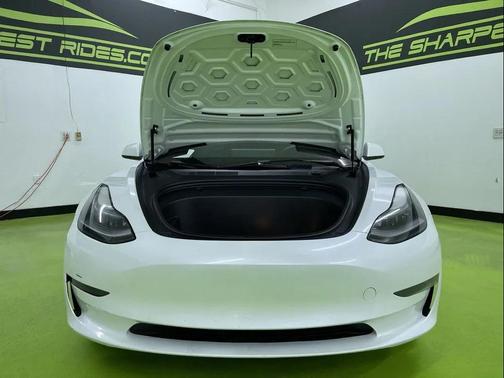 2023 Tesla Model 3 Performance