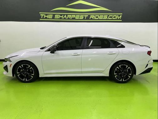 White 2022 Kia K5 GT-Line