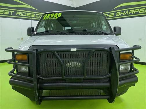 2014 Ford E350 Super Duty XL