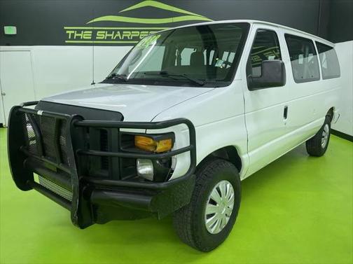 2014 Ford E350 Super Duty XL