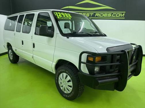 2014 Ford E350 Super Duty XL