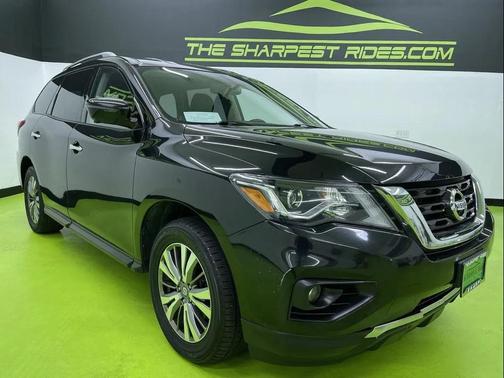 2019 Nissan Pathfinder SL