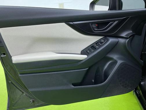2019 Subaru Impreza 2.0i