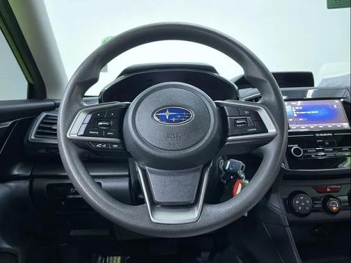 2019 Subaru Impreza 2.0i
