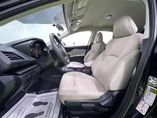 2019 Subaru Impreza 2.0i
