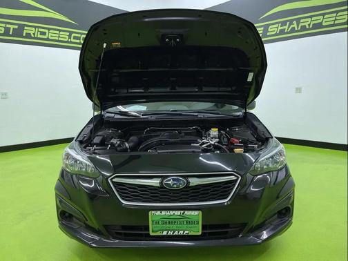 2019 Subaru Impreza 2.0i