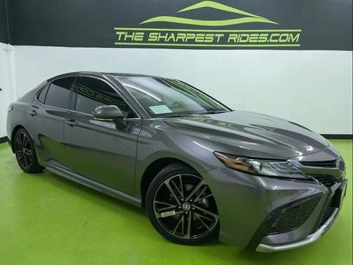 Gray 2024 Toyota Camry Hybrid SE