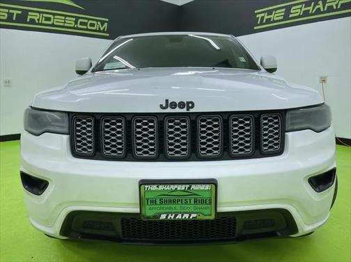 2021 Jeep Grand Cherokee Laredo
