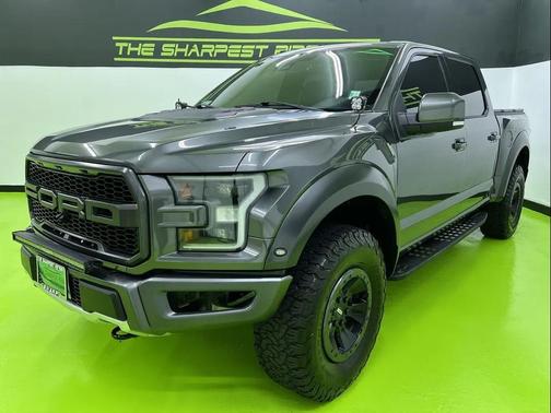 Gray 2018 Ford F-150 Raptor