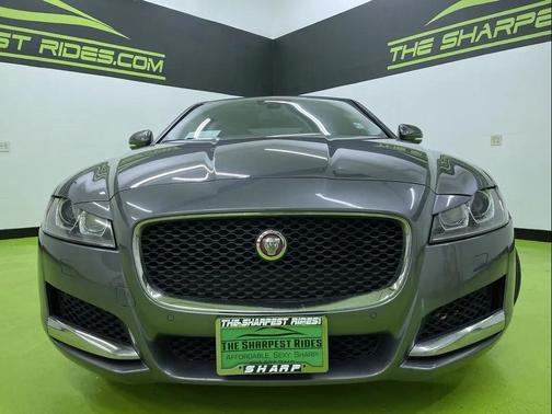2017 Jaguar XF 35t Prestige