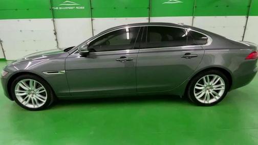 2017 Jaguar XF 35t Prestige