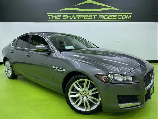 2017 Jaguar XF 35t Prestige