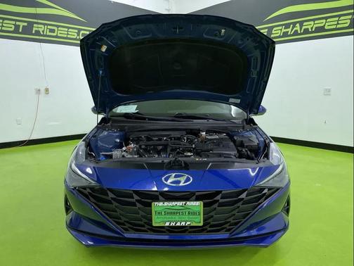 2021 Hyundai ELANTRA SEL