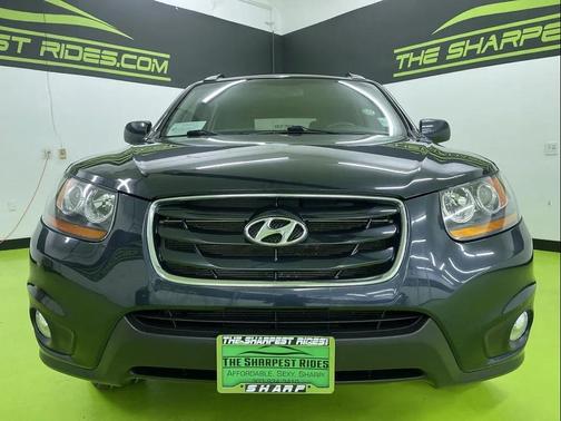 2011 Hyundai SANTA FE SE