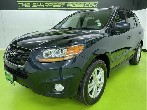 2011 Hyundai SANTA FE SE