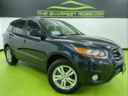 2011 Hyundai SANTA FE SE